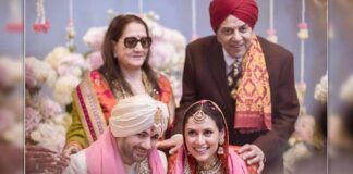 Dharmendra Cheers In An Adorable Picture With First Wife Prakash Kaur, From Sunny Deol’s Son Karan Deol’s Wedding, “Phir Apne Mohalle Mein Hema Aayi” Trolls A Netizen Dharmendra Cheers In An Adorable Picture With First Wife Prakash Kaur, From Sunny Deol's Son's Karan Deol's Wedding, Brutally Trolled For Hema Malini's Absence