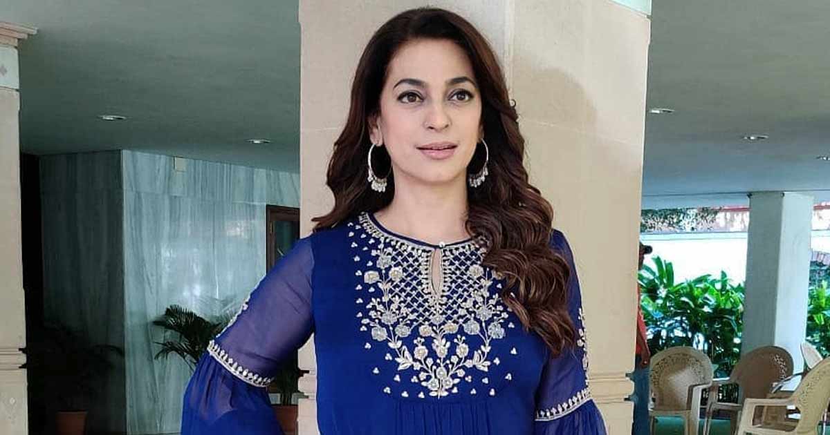 Juhi Chawla Sobbing & Trying To Stop A Talk Show Host From Asking About Her Brother Bobby In Coma In This Viral Clip Has Got Netizens Say "What The Actual F Is This..."
