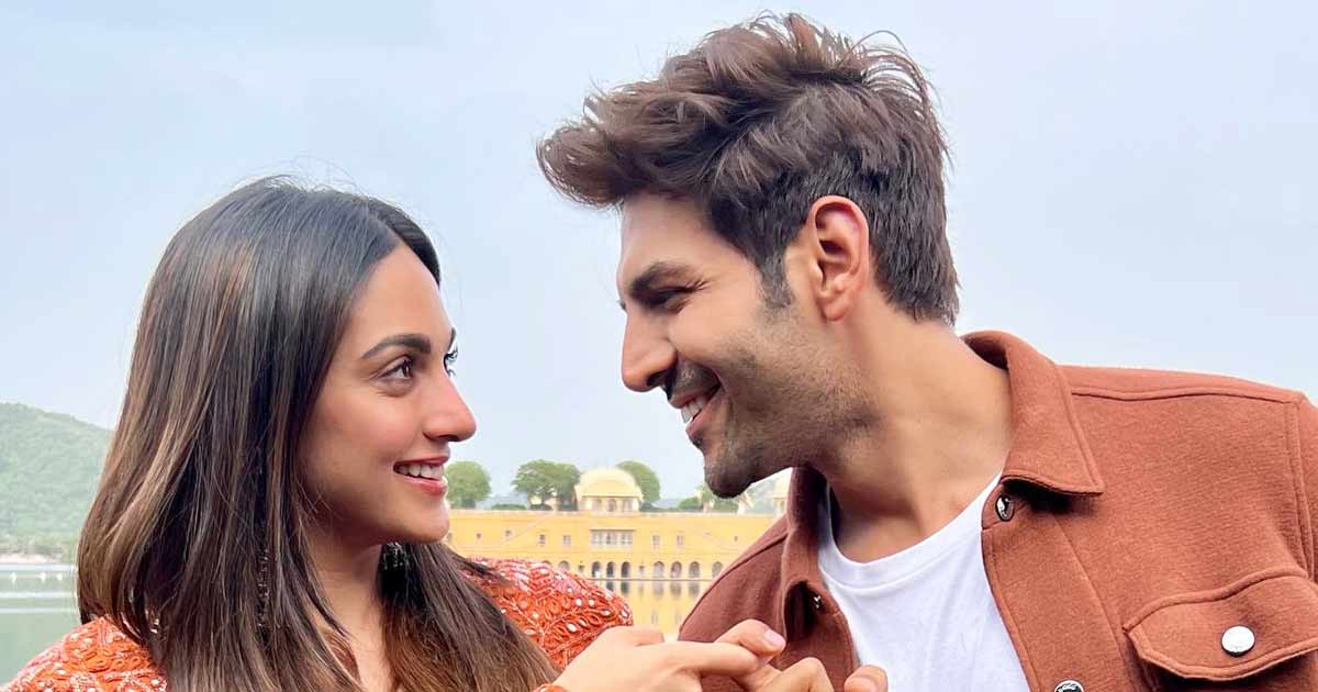 Kartik, Kiara promote 'Satyaprem Ki Katha' in Jaipur