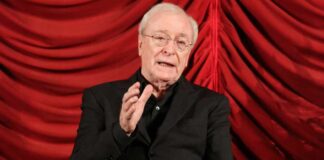 Michael Caine makes rare appearance alongside fellow Korean War veterans
