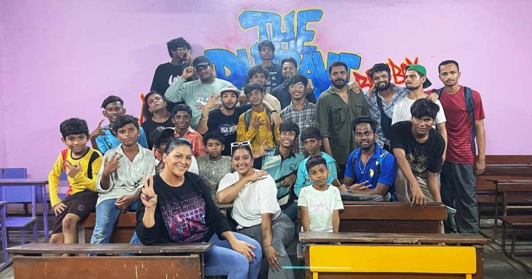 Rapper Raja Kumari Visits Children In Dharavi, Donates New Studio ...