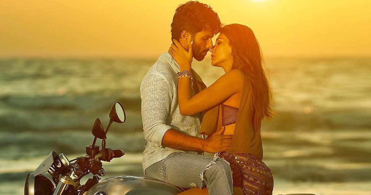 Shahid Kapoor, Kriti Sanon's 'An Impossible Love Story' locked for Dec 7