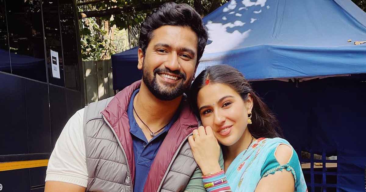 Sara Ali Khan and Vicky Kaushal Go Zara Hatke - Zara Bachke Jhumka Shopping