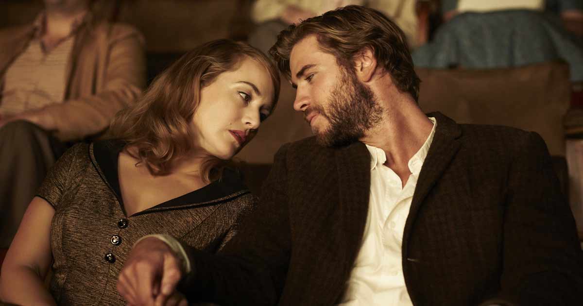 When Kate Winslet, Liam Hemsworth's Topless Steamy Scene Made Her Daughter Furious