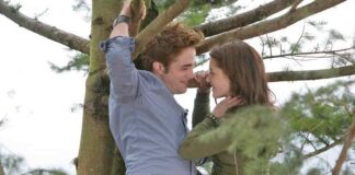 When Robert Pattinson Revealed He Found Doing S*x Scenes With Kristen Stewart In ‘Twilight Saga: Breaking Dawn, Part 2’ “Pretty Ridiculous” – Here’s Why When Robert Pattinson Revealed He Found Doing S*x Scenes With Kristen Stewart In 'Twilight Saga: Breaking Dawn, Part 2' "Pretty Ridiculous" - Here's Why