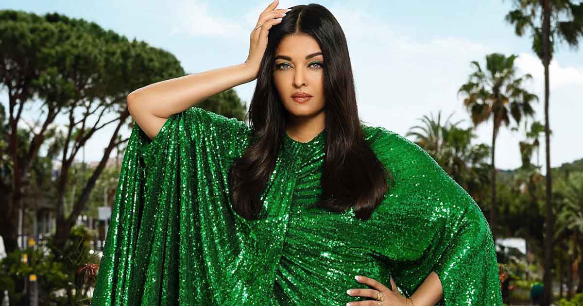 When Aishwarya Rai Bachchan Recalled Being Embarrassed & Was Asked To Seduce 5 Men In A Room While Shooting An Ad; Read On