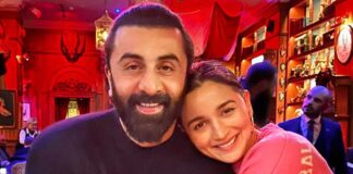 Alia Bhatt Looks Gorgeous As She Appears At The Screening Of ‘Rocky Aur Rani Kii Prem Kahaani’ With Ranbir Kapoor, Netizens Troll “There Seems To Be No Chemistry Between The Two…” Alia Bhatt Looks Gorgeous As She Appears At The Screening Of ‘Rocky Aur Rani Kii Prem Kahaani’ With Ranbir Kapoor, Netizens Troll - See Video Inside