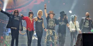 Guns N Roses wrap up European leg of World Tour in Athens in pure hard rock style