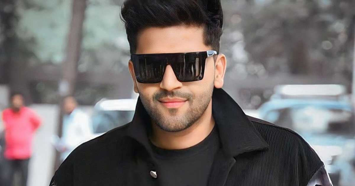 Guru Randhawa spotted atop CN Tower in Canada for his next project