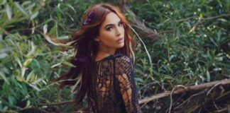 Megan Fox Puts Her Busty Cleav*ge On Show As She Slithers On The Wet Sand In A Shiny Metallic Bikini Making Jaws Drop Watching Her Titillating Snaps!