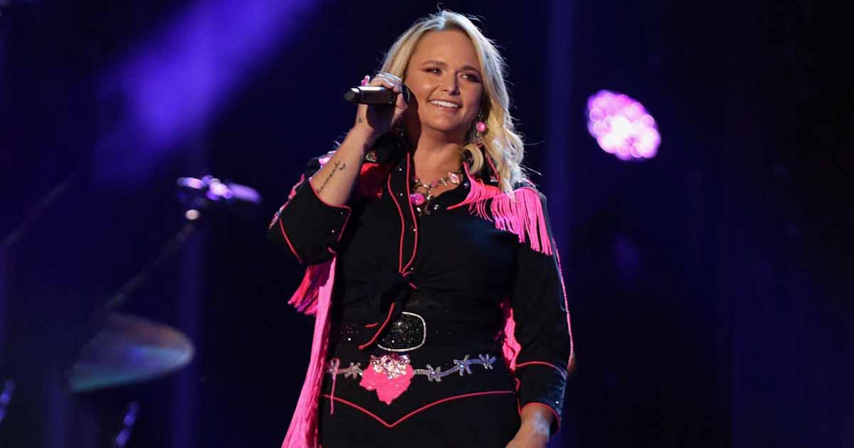 Miranda Lambert stops singing 'Tin Man' in concert to call out fans taking selfies