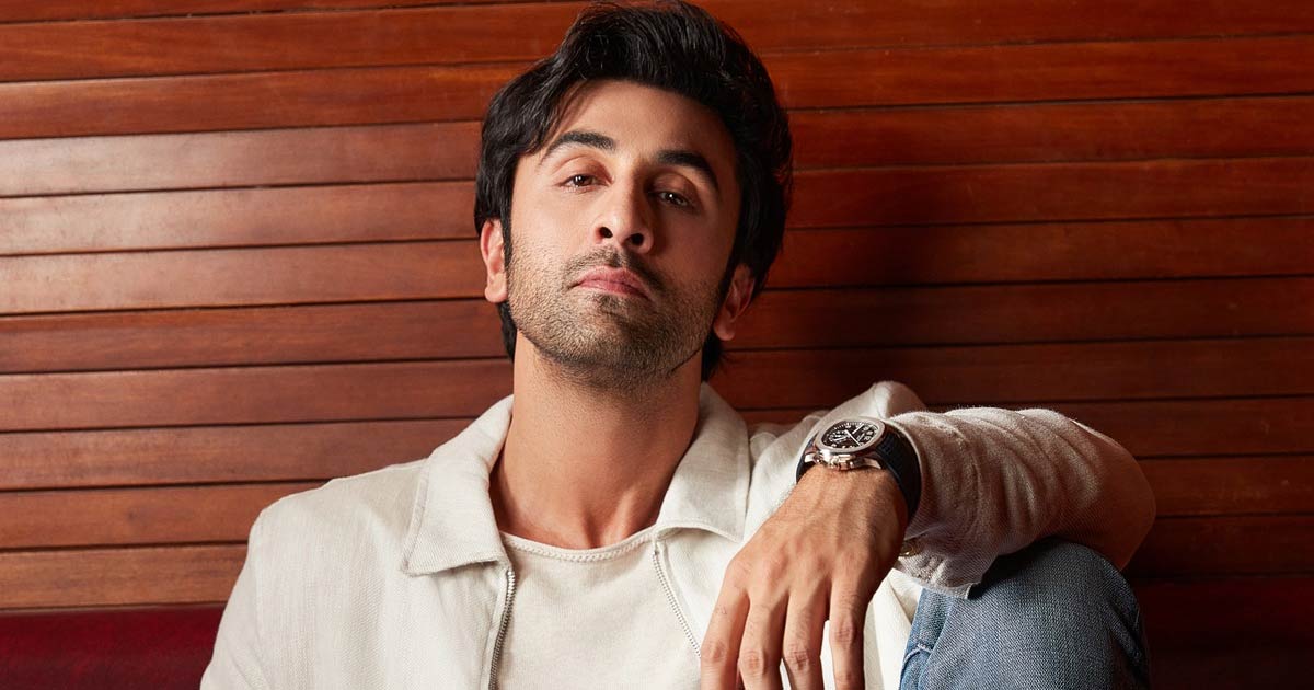 Ranbir Kapoor Walks The Ramp Donning A Fusion Lungi-Pants & Gets Labelled As ‘Daddy’ By Sl*tty Internet, Netizens React - Take A Look