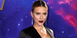 Scarlett Johansson Made A Scintillating Appearance In This Monochrome Picture, Baring Her Side B**bs & Wearing A Mesh Outfit
