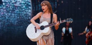 Taylor Swift Emits So Much CO2 That You Could Live For 500+ Years & Still Won’t Be Able To Touch Her Figure Of 8,293 Tons With 170 Private Jet Strips? Netizens Say “People Are F*cking Dying…” Taylor Swift Slammed Over Emitting 8,293 Tonnes Of CO2 With 170 Private Jet Trips