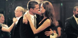 When Angelina Jolie & Brad Pitt's Exhaled Breath Was Auctioned & Reportedly Sold At $75,100, Proving How Fans Were Crazy Over Brand Brangelina!