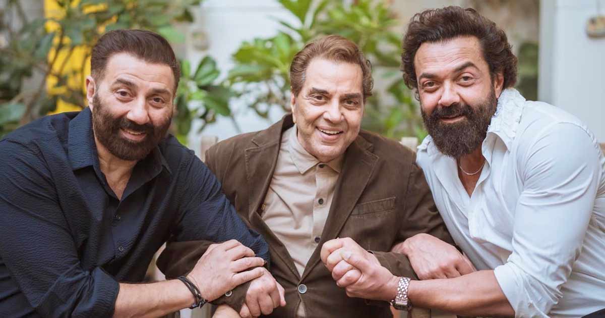 When Dharmendra Mocked A Reported For Asking About His Son Sunny Deol & Bobby Deol's Attendance At Esha Deol’s Wedding