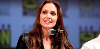 Angelina Jolie Once Slipped Through Her Slip Dress & Showcased Her S*xy Figure