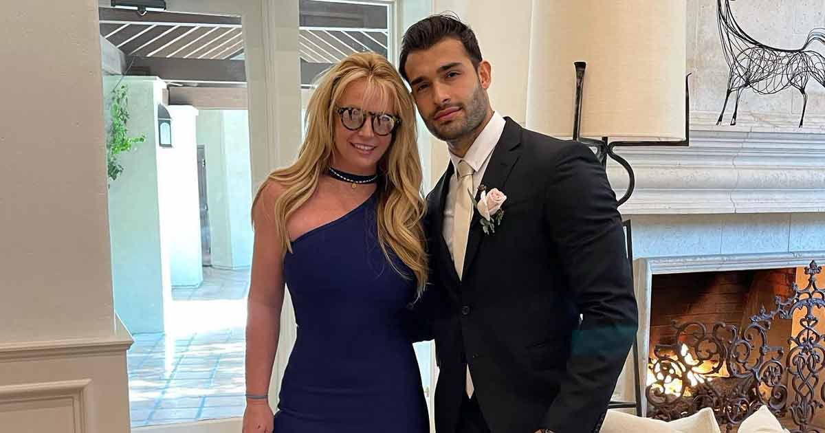 Britney Spears's Estranged Husband Sam Asghari Allegedly Raises Stakes By Threatening To Expose 'Extraordinarily Embarrassing' Revelations To Force Prenup Renegotiation! Read On