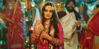 Gadar 2 Star Ameesha Patel Says, “I Wish I Was The Editor” Of The Sunny Deol Starrer & Admits She Would Have Made It ‘Crisper’ Gadar 2 Actress Ameesha Patel Is Not Fully Satisfied With The Sunny Deol Film? Admits She Would Have Changed This If She Was The Editor!