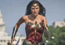 Gal Gadot Felt Once Felt Like ‘Wonder Woman Pregnant With Kermit The Frog’ After She Re-Shot The Movie While Being 5 Months Pregnant