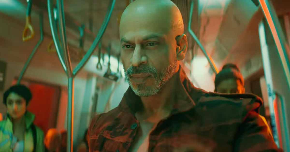 Jawan: Shah Rukh Khan's Film Gets A U/A Censor Certificate With A Dialogue "Ungli Karna", Violent Scene With Beheaded Body, Suicide Scene & Other Changes