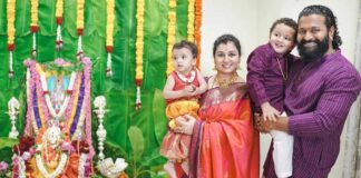 'Kantara' star Rishab Shetty celebrates Varamahalakshmi festival with family