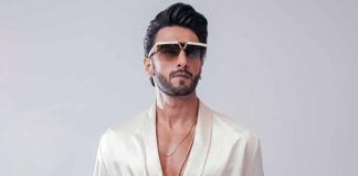 Ranveer Singh Is A Certified ‘Heartthrob’ As He Wears An All-White Ensemble & Gold Jewellery, Flashing His Chiselled Chest Making Us Go ‘Oh-My-God’! Ranveer Singh Is A Certified 'Heartthrob' As He Wears An All-White Ensemble & Gold Jewellery
