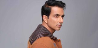Sonu Sood supports local sugarcane juice business in US