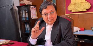 Stuck in HP landslide, Rakesh Bedi breaks finger while moving boulder