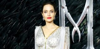 When Angelina Jolie's Sparkling Body-Hugging Gown Made All The Stars In The Sky Look Dim, Everyone Only Had Eyes For The Glazing Beauty!