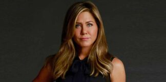 When Jennifer Aniston Melted Our Hearts In An Easy Breezy Dress Showcasing Her Racy Cleav*ge
