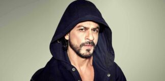 When Shah Rukh Khan Read Somewhere He Deserved 'Golden Banana For Worst Actor Of The Year Award' & Slammed The Critics Brutally, "Should Have Their Skins Peeled & Fed Off To Monkeys"