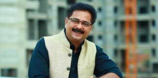 19 years of ‘Home Minister’ has made him me part of every household, says host Aadesh Bandekar
