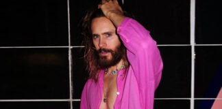51-year-old Jared Leto climbs building without harness in NYC