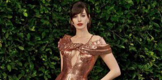 Anne Hathaway Might Actually Be A Vampire Who Is Literally Not Ageing, Check Out!
