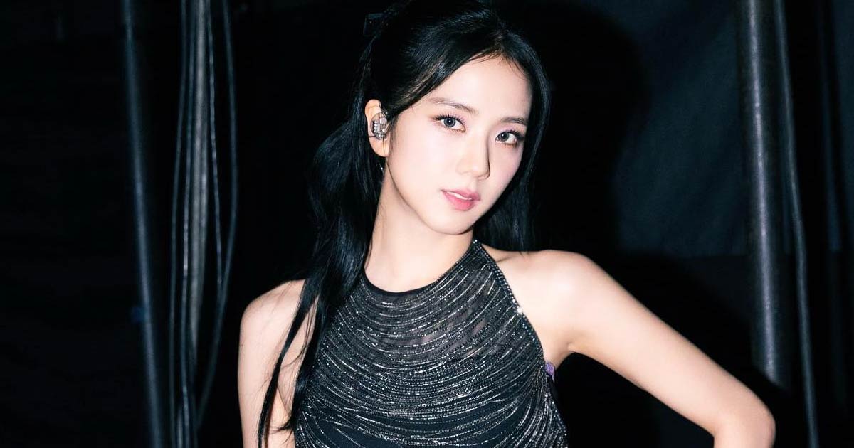 BLACKPINK's Jisoo Struggles To Book A Ticket For Band's Upcoming Concert In Seoul