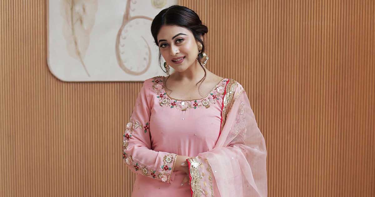 Falaq Naaz on showbiz: You have to work and get noticed by people constantly