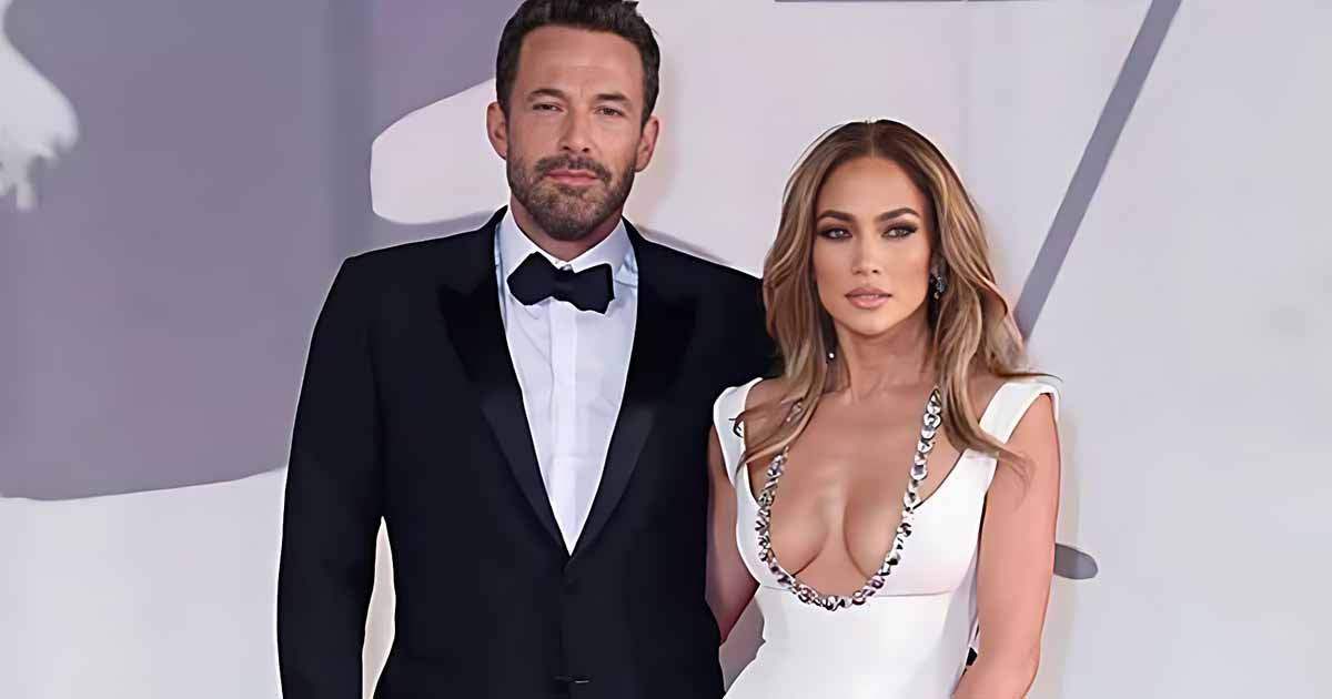 Jennifer Lopez Was Completely N*ked & Soaking In Bubble Bath When Husband Ben Affleck Proposed Her With A Ring In His Hand, Read on!