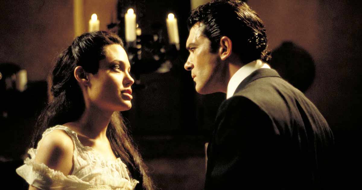 When Antonio Banderas Compares S*x Scene With Angelina Jolie To Falling Off A Horse