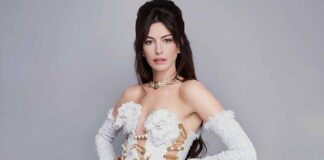 Anne Hathaway Goes Bold Wearing Nothing But A Blazer Serving Piping Hot Look, Check Out Pic!