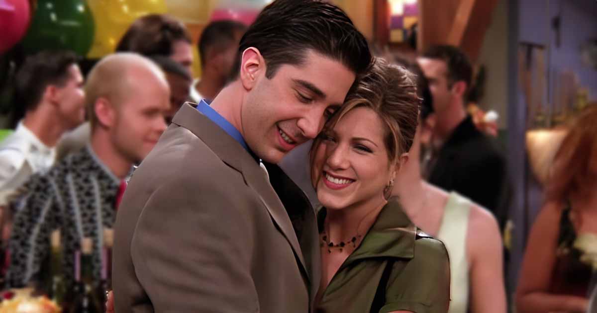 Friends: When Jennifer Aniston & David Schwimmer Clung To Each Other Like There's No Tomorrow & Kept Hugging Despite The Director Saying Cut