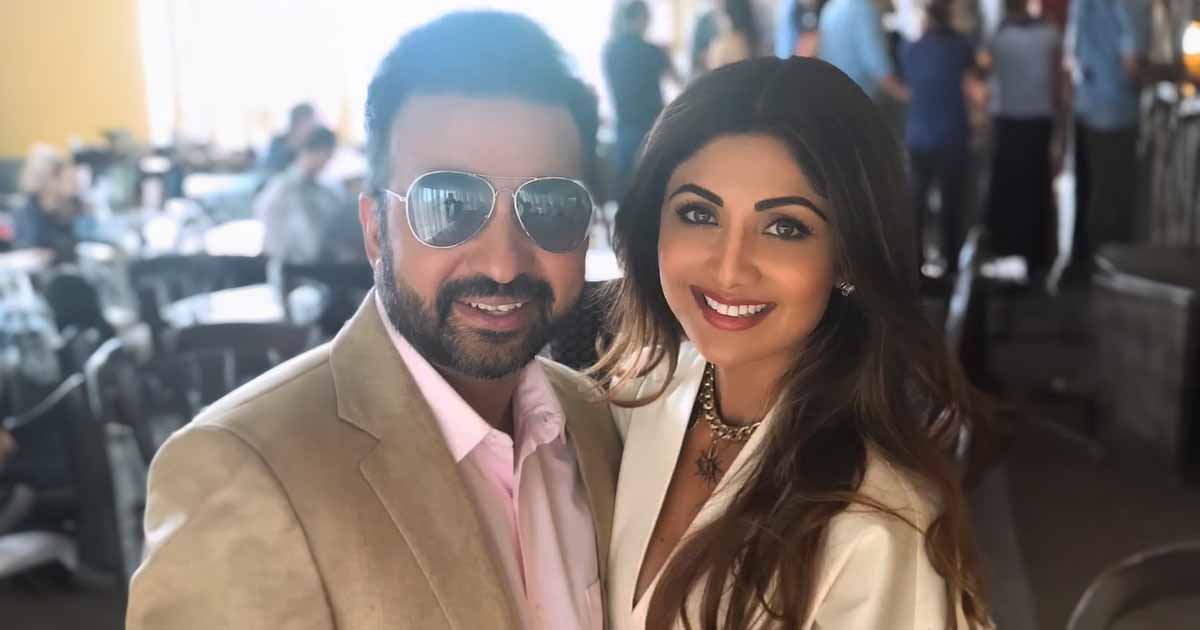 Shilpa Shetty Twins With Husband Raj Kundra In mask, Internet Has A Field Day