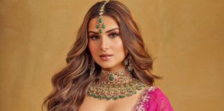 Tara Sutaria Makes Heads Turn In A Classic Banarasee Saree By Pairing It With Uber-Hot Tube Top - Check Out!