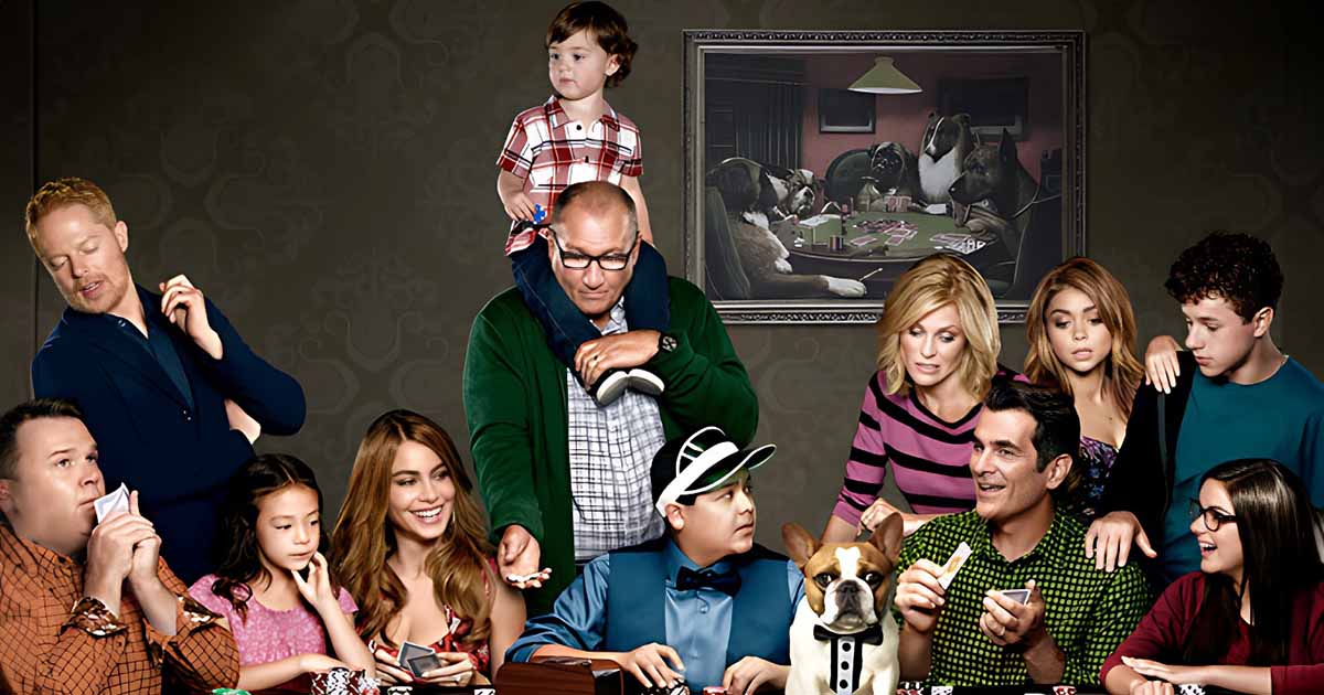 Modern Family Unknown Facts: From 'Alex' Ariel Winter's Mother Getting Banned From The Sets To Having A 'Patriotic' Title Which Was Changed For A Simpler One, #5 Will Surprise You - Deets Inside