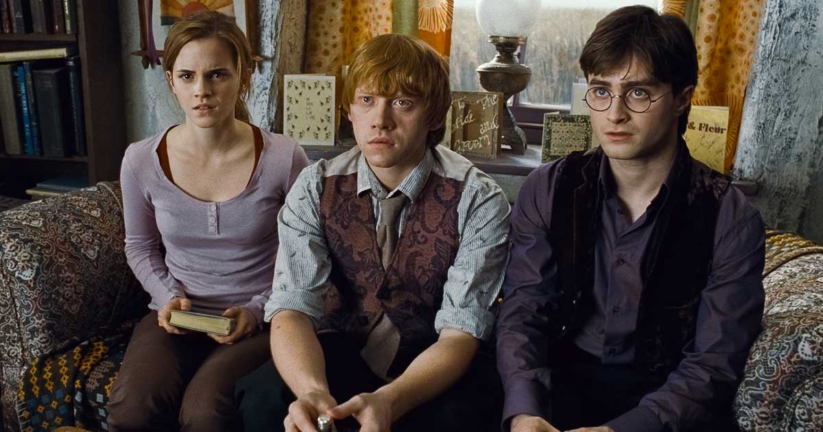 When Harry Potter Star Rupert Grint Was Thrown Out Of The Film's Set For Laughing Too Much On Daniel Radcliffe & Emma Watson's Kiss