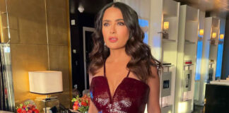 When Salma Hayek Put Her Busty Cleav*ge On Display As She Donned A White Monokini Flaunting Her Hourglass Figure & Making Us Drool Over Her All Over Again!