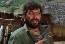 'Gabbar' Amjad Khan Once Lost Rs 1.25 Crores To Producers By Tricking Him Into Hearing Their Sob Stories; Read On