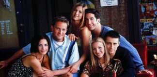 Matthew Perry's Death Has Brought Jennifer Aniston, Matt Le Blanc & Others "Closer Than Ever"
