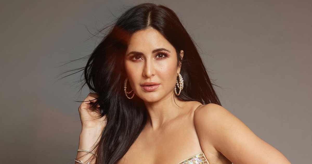 When Katrina Kaif Slammed A Paparazzi "Maine Nahi Bulaya," Who Rudely Asked, "Toh Bulaya Kyun?" As She Looked Like She Was About To Cry