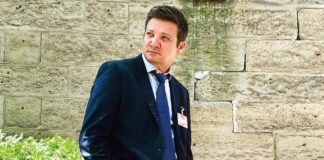 When Jeremy Renner Got Ready At A Starbucks